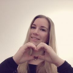 Laura Lutz Laura Lutz