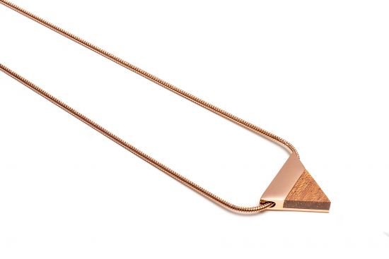 Náhrdelník Rea Necklace Triangle Náhrdelník Rea Necklace Triangle
