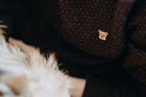 Dřevěná brož Heřman Brooch Dřevěná brož Heřman Brooch