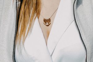Dřevěný přívěsek Liška Dřevěný přívěsek Liška