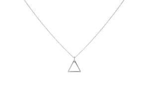 este - Trisha Silver este - Trisha Silver