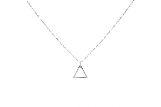 este - Trisha Silver este - Trisha Silver