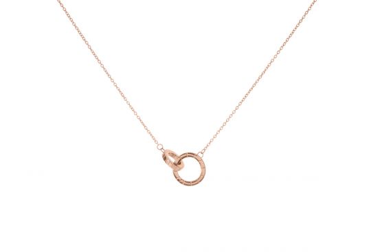 este - Crina Rose este - Crina Rose