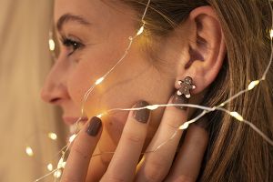 Dřevěné náušnice Gingerbread Earrings Dřevěné náušnice Gingerbread Earrings
