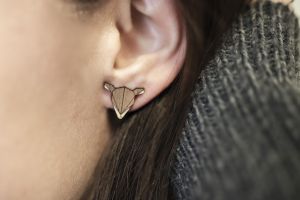 Dřevěné náušnice Doe Earrings Dřevěné náušnice Doe Earrings