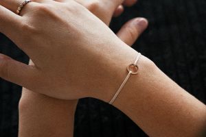 este - Circum Rose este - Circum Rose