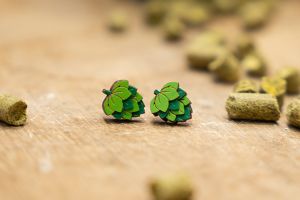 Dřevěné náušnice Hops Earrings Dřevěné náušnice Hops Earrings