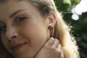 Dřevěné náušnice Peace Earrings Dřevěné náušnice Peace Earrings