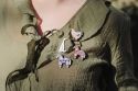 Dřevěná brož Scandi Koník modrý