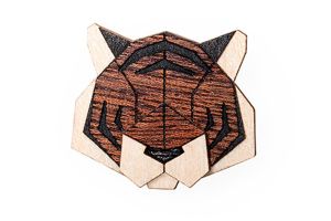 Dřevěná brož Tiger Brooch Dřevěná brož Tiger Brooch