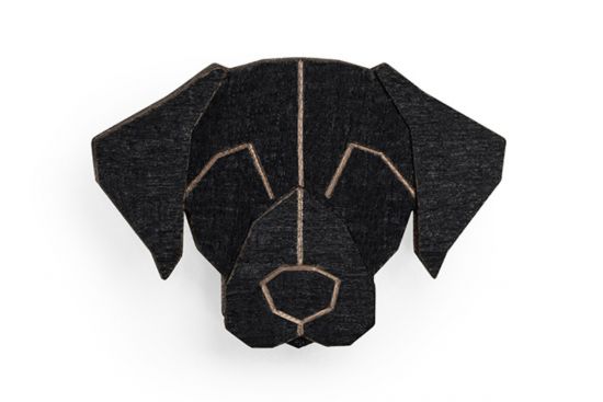 Dřevěná brož Black Labrador Brooch Dřevěná brož Black Labrador Brooch