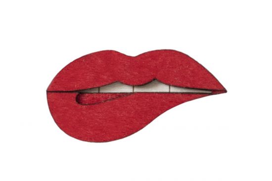 Dřevěná brož Lips Brooch Dřevěná brož Lips Brooch