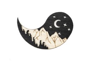 Dřevěná brož Night Brooch Dřevěná brož Night Brooch