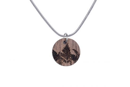 Dřevěný přívěsek Bracken Pendant Dřevěný přívěsek Bracken Pendant
