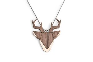 Dřevěný přívěsek Deer Pendant Dřevěný přívěsek Deer Pendant