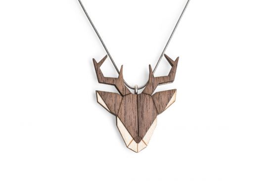 Dřevěný přívěsek Deer Pendant Dřevěný přívěsek Deer Pendant