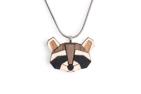 Dřevěný přívěsek Raccoon Pendant Dřevěný přívěsek Raccoon Pendant