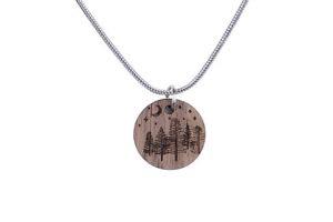 Dřevěný přívěsek Wood Pendant Dřevěný přívěsek Wood Pendant