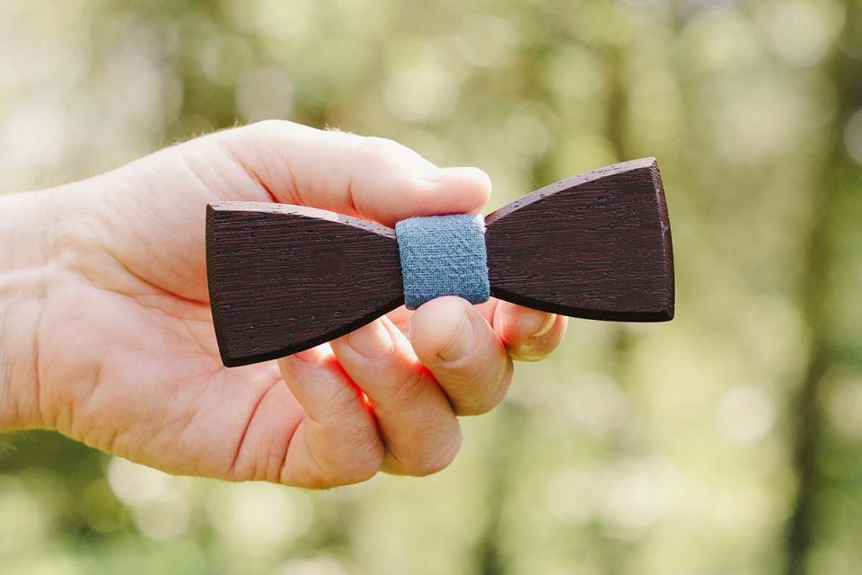 wooden_bow_tie_somnia_1200x800